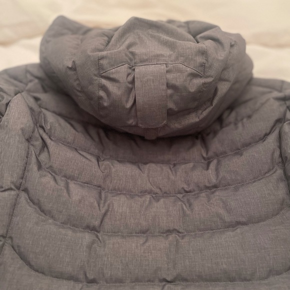 NWOT PEAK PERFORMANCE Grey outdoor duck down jacket - Picture 10 of 13